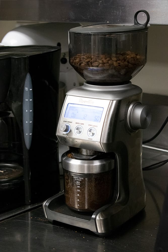 Coffee Grinder Settings for AeroPress: Brewing a Perfect Cup