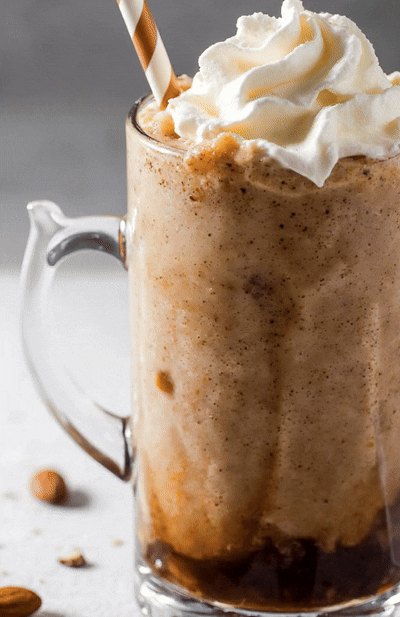 Amaretto-Coffee Freeze: A Creamy Almond & Coffee Cocktail