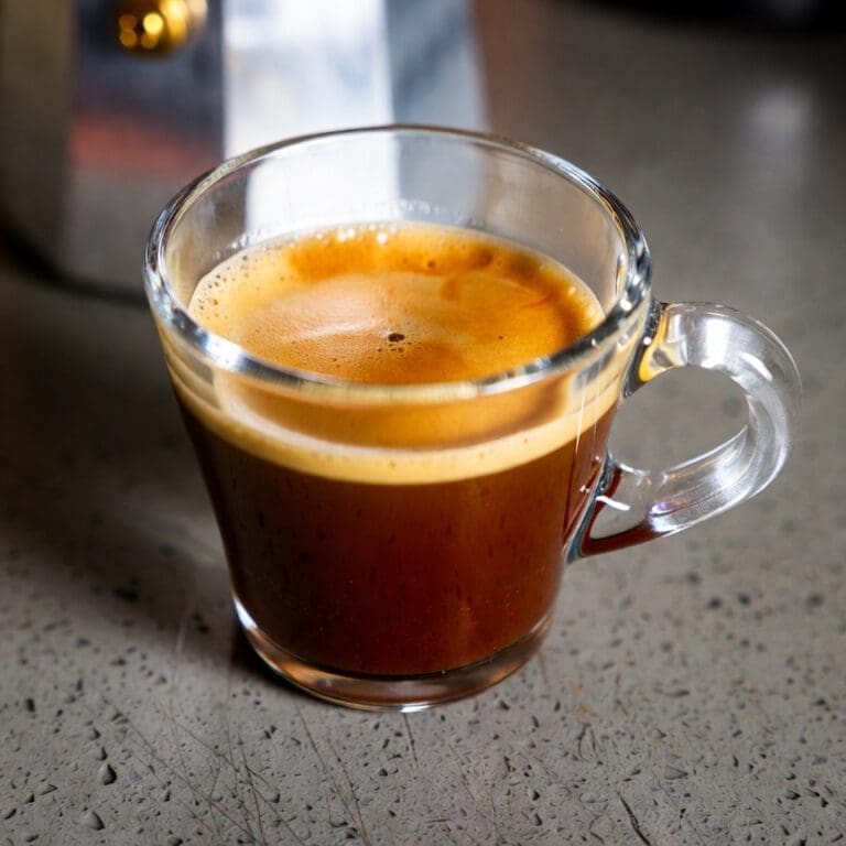 What Is a Lechero? Veracruz Coffee, Milk Pour, and Recipe What Is a Lechero? Veracruz Coffee, Milk Pour, and Recipe
